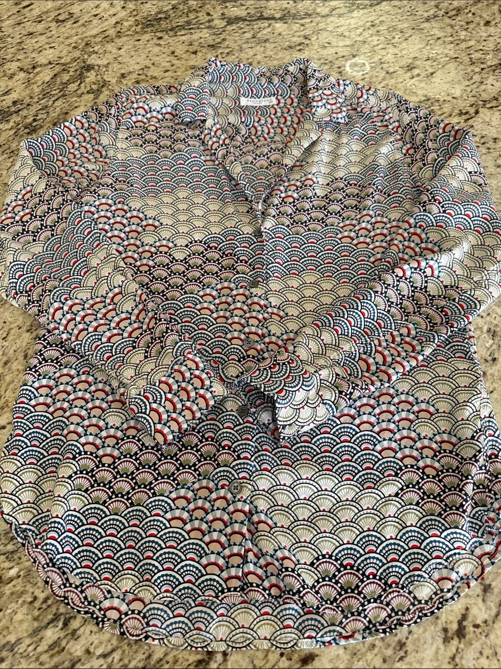 Equipment Femme Adalyn 100% Silk Art Deco Fan Print Blouse Asian Blue - Sz M - Picture 12 of 12